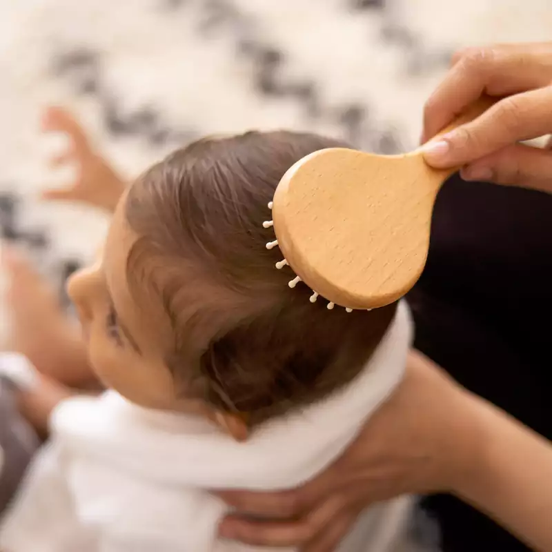 Ist die Babyholzbürste sicher und zuverlässig?