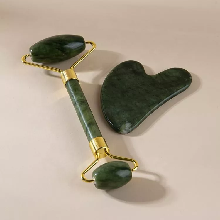 Maßgeschneidertes Jade-Roller- und Gua-Sha-Set